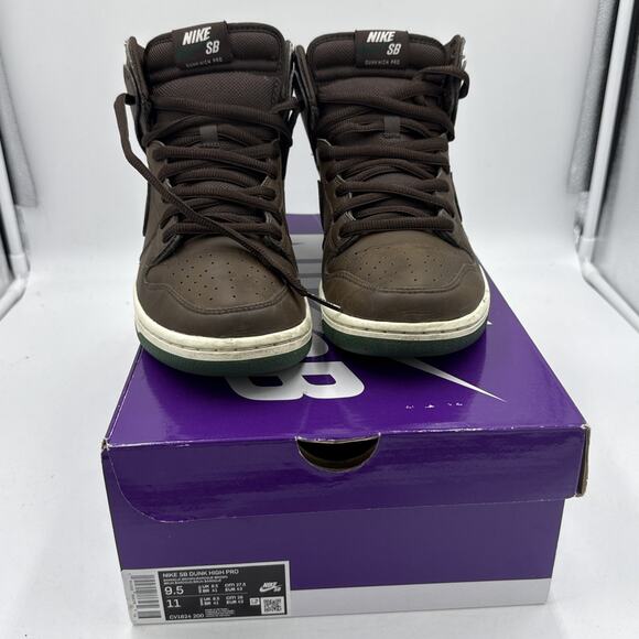 Size 9.5 - Nike Dunk SB High Baroque Brown main image 5